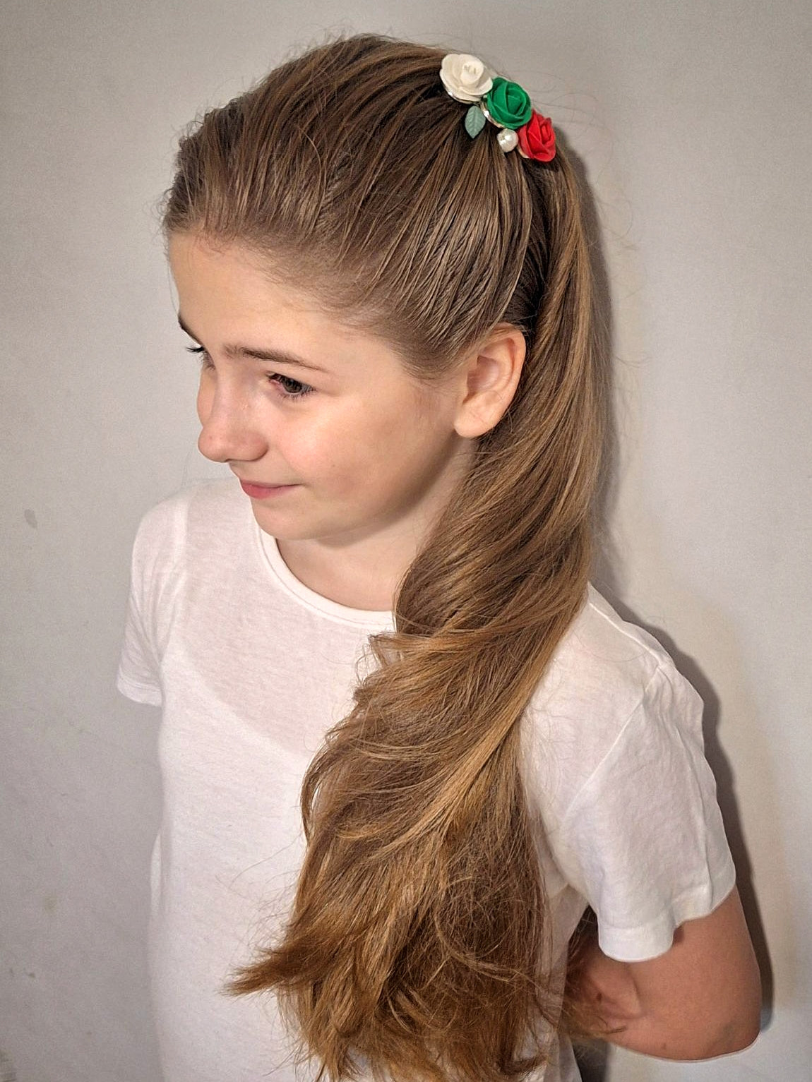 Raina Ethno-Roses Hairclip
