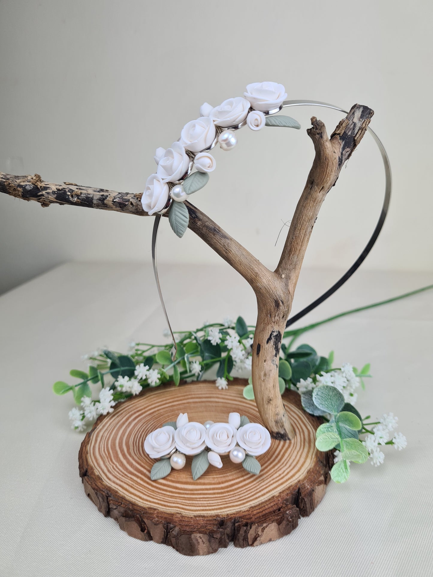 Wedding Headband With White Roses and Pearls
