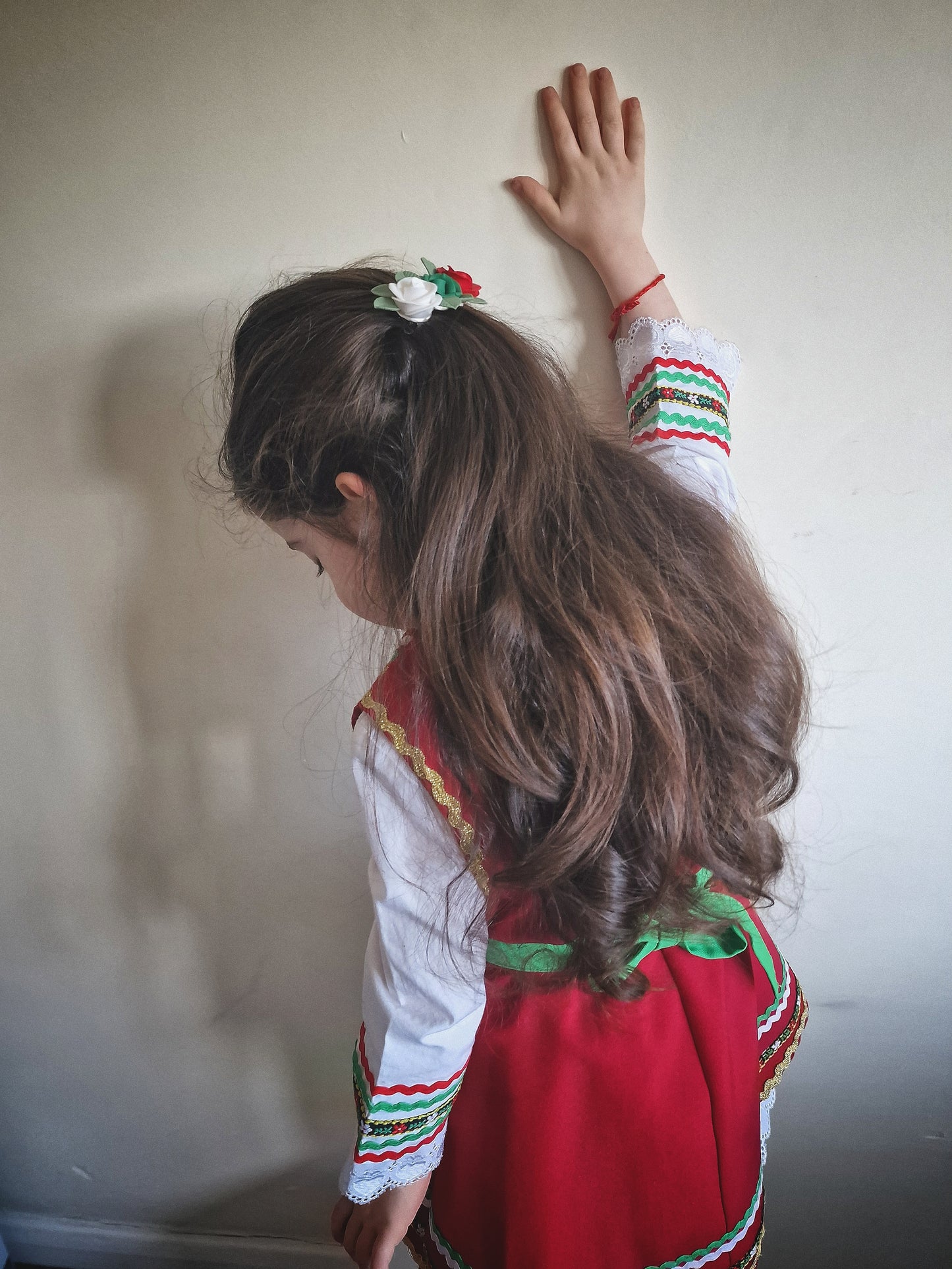 Raina Ethno-Roses Hairclip