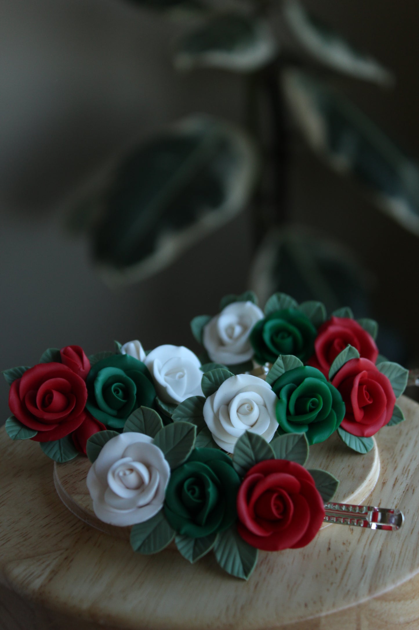 Raina Ethno-Roses Hairclip