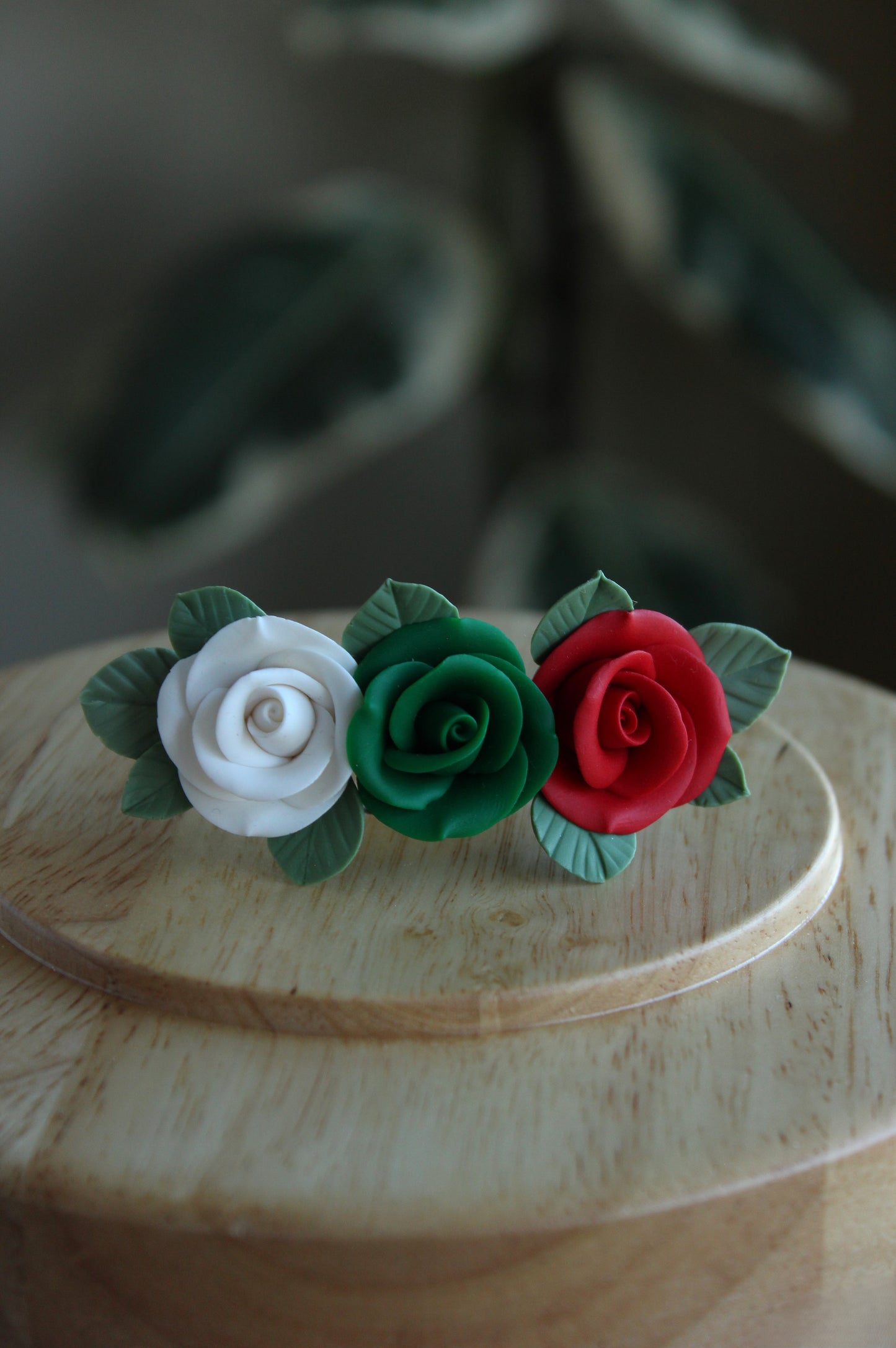 Raina Ethno-Roses Hairclip