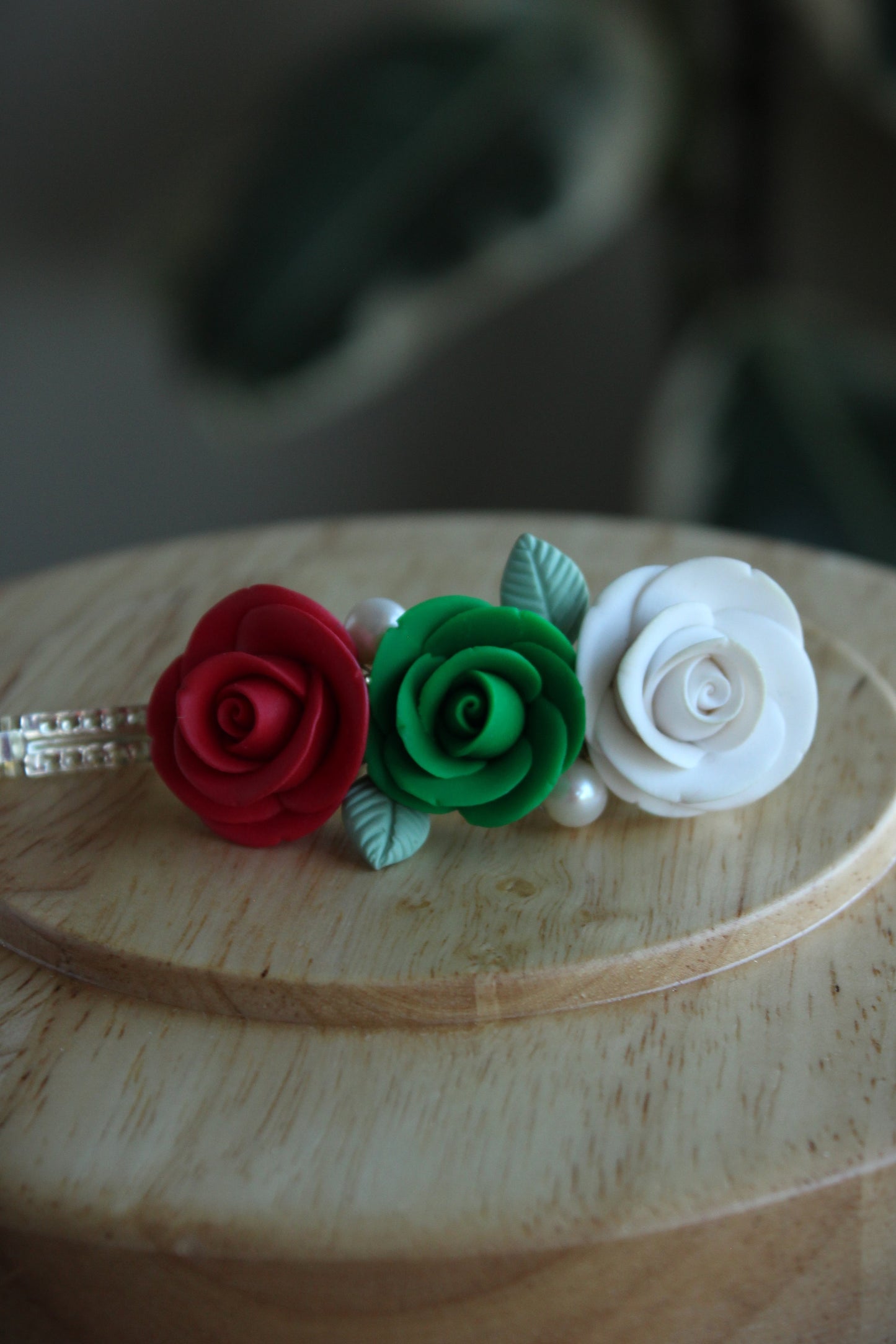 Raina Ethno-Roses Hairclip